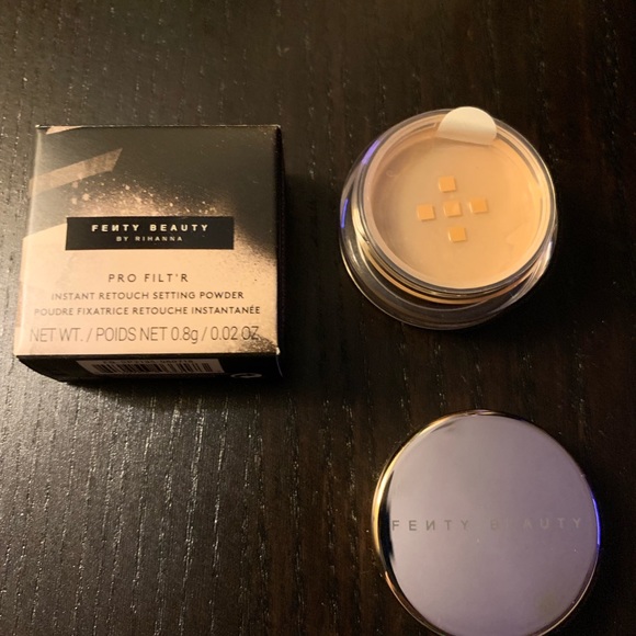 🚫🚫SOLD NEW Fenty Pro Filt’r Loose Setting Powder - Picture 2 of 2